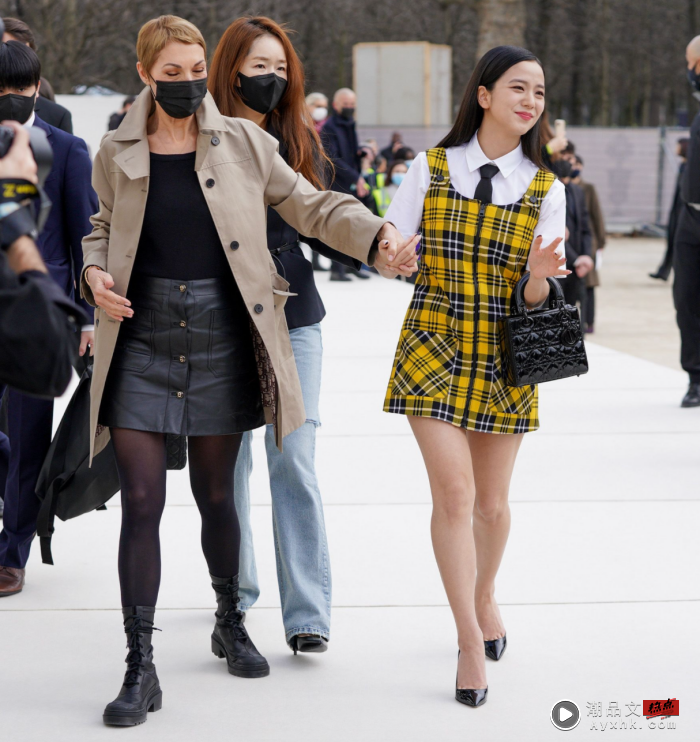 Style｜Rihanna透视装亮相Dior秀场，Blackpink Jisoo、Anya Taylor也拼不过！ 更多热点 图4张